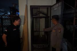 Tujuh tukang bangunan tewas terjatuh dari lift Az-Zahrah Bandaralampung