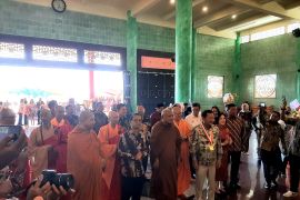 Pagoda tertinggi di Indonesia diresmikan di Tanjungpinang