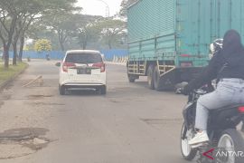Perbaikan jalan Kabupaten Bekasi yang butuh dukungan anggaran Pusat