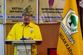 Akbar Tandjung motivasi kader Partai Golkar Kalsel hadapi Pemilu 2024