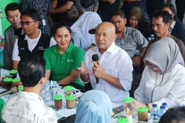 Menkop UKM upayakan revitalisasi pasar rakyat terhubung digitalisasi