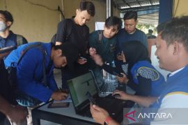 Disdukcapil Bekasi datangi kampus layani pemohon identitas digital