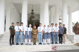 Bupati Serang Lepas Sembilan Paskibraka Tingkat Provinsi dan Nasional