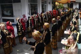 Nikah massal di Kota Madiun