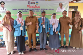 Gubernur Gorontalo: Sekolah lima hari lebih mendekatkan guru dan murid