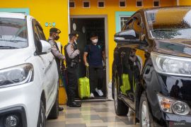 KPK geledah rumah Andhi Pramono di Batam