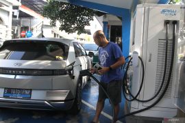 Mengihitung umur baterai mobil listrik dan biaya gantinya