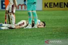 Elias Dolah absen latihan setelah alami benturan saat hadapi Borneo FC