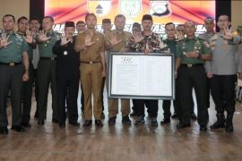 Forkopimda dan perguruan silat di Madiun sepakat "Suroan" damai