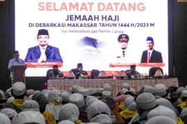 385 jamaah haji Maluku Utara tiba di Makassar