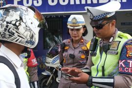 Satlantas Polresta Pekanbaru gunakan aplikasi Zapin Tanjak untuk tegur pelanggar