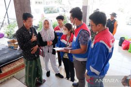 Pertagas salurkan bantuan paket logistik korban banjir Lumajang Jatim