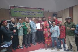 Masyarakat adat "Wonua Mekongga" minta berdayakan tenaga kerja lokal