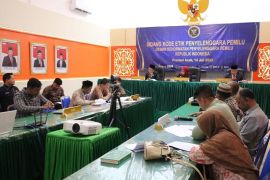 DKPP periksa Anggota KIP Bener Meriah terkait bantuan usaha