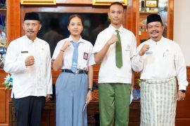 Pemprov Kepri melepas dua calon anggota paskibraka nasional