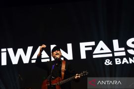 Iwan Fals buat lagu tentang koruptor Rp271 triliun, benarkah?