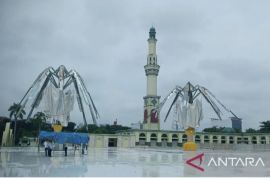 Kejati Riau telusuri aliran dana proyek payung elektrik Masjid Raya Annur