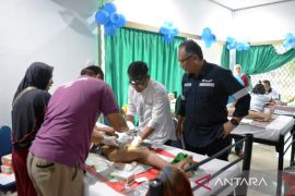 PT Timah gelar sunatan massal bantu anak kurang mampu