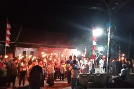 Pawai obor warnai malam tahun baru Islam di Pandeglang