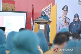 Ketua TP PKK Sumbar Harneli Mahyeldi apresiasi kerja Kader PKK se-Sumatera Barat