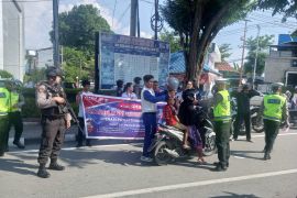 Honda Anugerah Perdana bagi puluhan helm OPS patuh Tinombala 2023 Tema pakai helm SNI Untuk Keselamatan