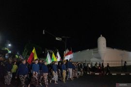 Lampah Budaya Mubeng Beteng Keraton Yogyakarta