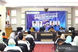 Sekda Pangkalpinang ingatkan pentingnya keterbukaan informasi sebagai wujud perbaikan kinerja pemerintah