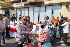 Kapolres Jakut kembalikan sepeda motor warga yang dicuri pencuri