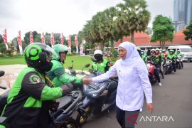 Gubernur Khofifah tetapkan tarif ojek dan taksi daring per 10 Juli 2023