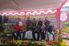 Anak di LPKA Kalbar kemah dengan keluarga sambut Hari Anak Nasional