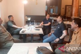 Dispenad  lakukan pengawasan TNI bangun desa di Tanimbar Maluku