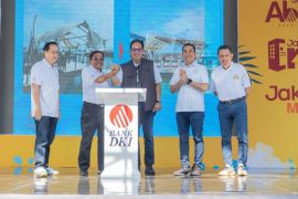 Tingkatkan layanan ke Kepulauan Seribu, Bank DKI gelar pesta rakyat