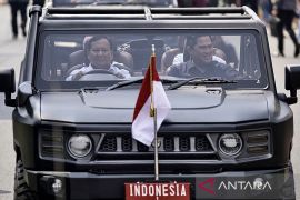 Mengintip kehebatan kendaraan Pindad Maung 4x4 yang dikendarai Prabowo