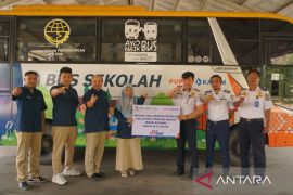 Pupuk Kaltim beri bantuan teknologi IoT di bus sekolah Bontang