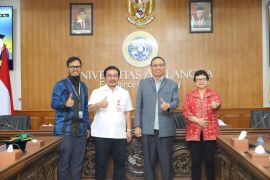 Unair tambah tujuh profesor baru, termasuk Dirut RSUD Soetomo
