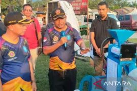 Karang Taruna Bangka menerima bantuan 21 unit mesin pembuat pelet ikan