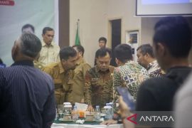 Asmar paparkan kemiskinan Meranti ke Bappenas