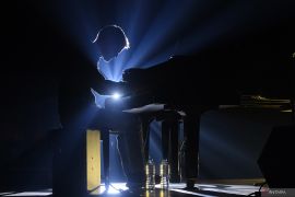 Henk Kraaijeveld Quintet sukses pikat publik lewat lirik puitis