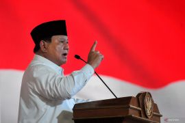 LSI Denny JA: Prabowo dan Anies bersaing ketat di kalangan NU dan Muhammadiyah