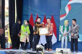 Wagub Emil ajak petani naikkan pendapatan dengan ikut koperasi