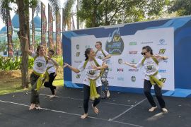 Pemuda mancanegara belajar adat kebiasaan Indonesia lewat program BSBI