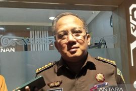 Kejaksaan Papua Barat cari DPO kasus korupsi proyek dermaga di Wondama