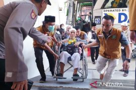 Jamaah  haji  Kloter 22 tiba di Medan