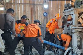 Bupati Banyumas gunakan diskresi terkait penutupan tambang emas  ilegal