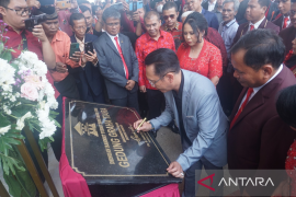 Bupati Bekasi resmikan penggunaan gedung swasta Graha Tirta Tiara