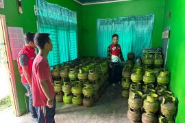 Atasi kelangkaan, pasokan tabung elpiji 3 kilogram ke Jambi ditambah