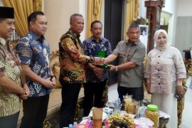 Bupati: Kunjungan Pemkab-Luwu di Parigi studi tiru pengembangan durian