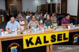 Kriminal kemarin, dari keamanan Pemilu, pengamanan Karhutla hingga pemusnahan narkoba