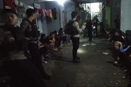 Polisi tangkap 2 pelempar batu ke mobil patroli di Tasikmalaya