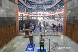 Shalat Jumat di Ponpes Al Zaytun